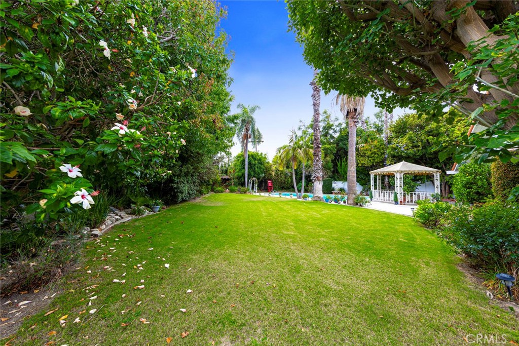 17850 Winterberry Street