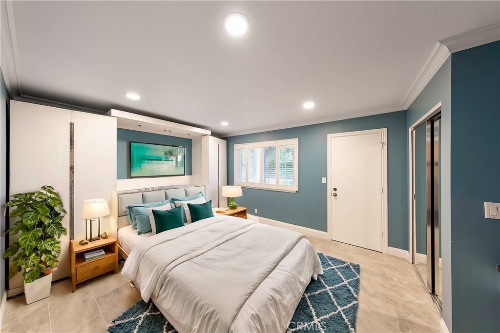 17850 Winterberry Street