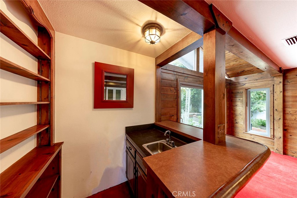 17850 Winterberry Street