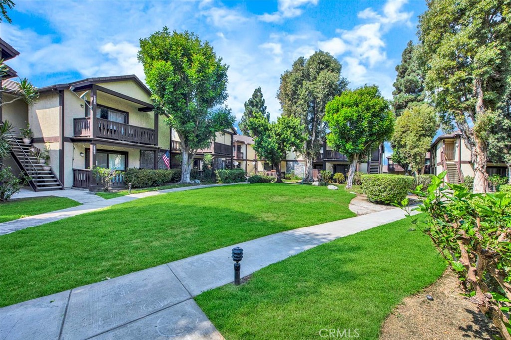 12409 Rock Springs Court