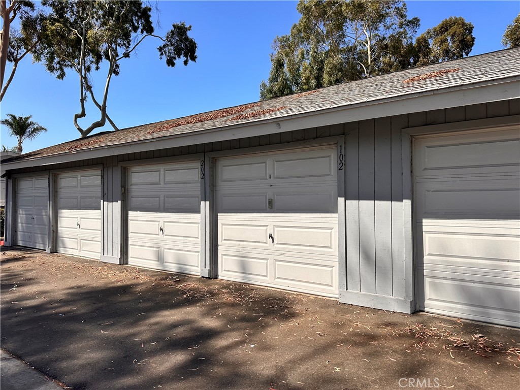 32221 Alipaz Street 102