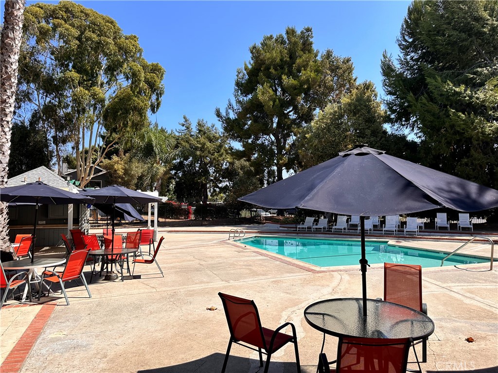 32221 Alipaz Street 102