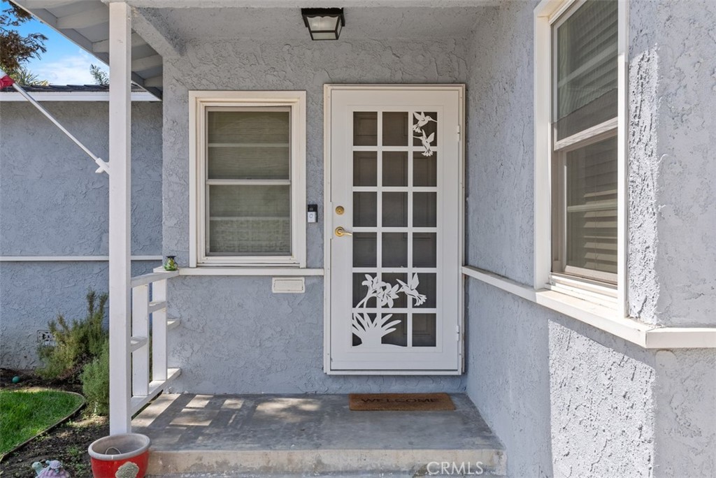 1035 W Saint Andrew Place