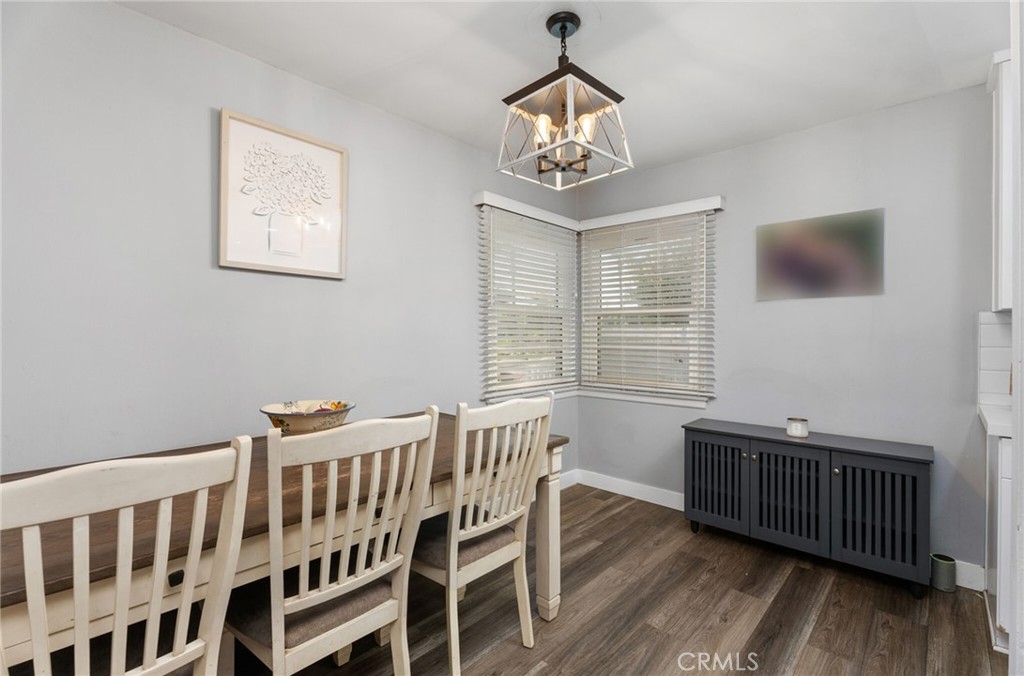 1035 W Saint Andrew Place