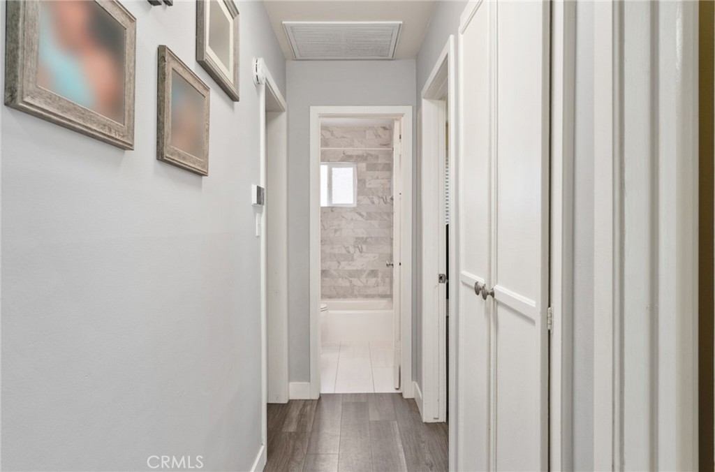 1035 W Saint Andrew Place