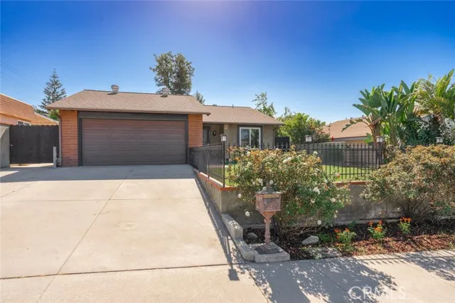 1806 Jennifer Place