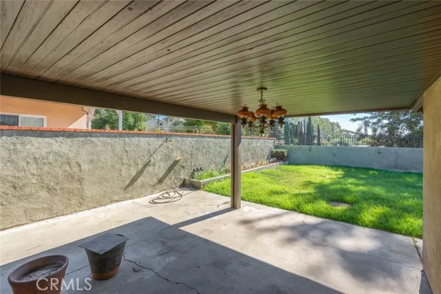 1806 Jennifer Place