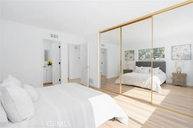 1806 Jennifer Place