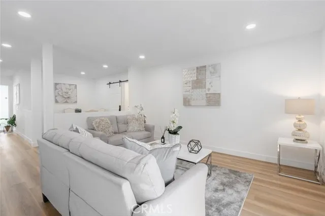 1806 Jennifer Place