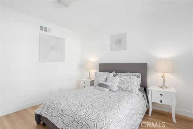 1806 Jennifer Place