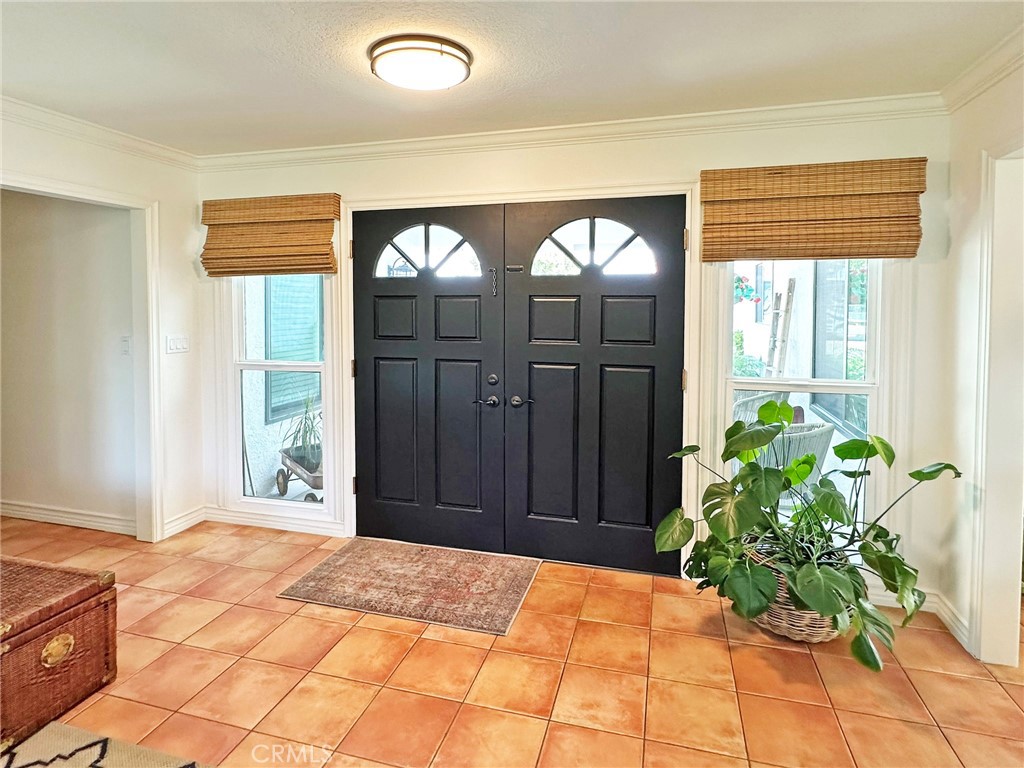 18659 Las Flores Street