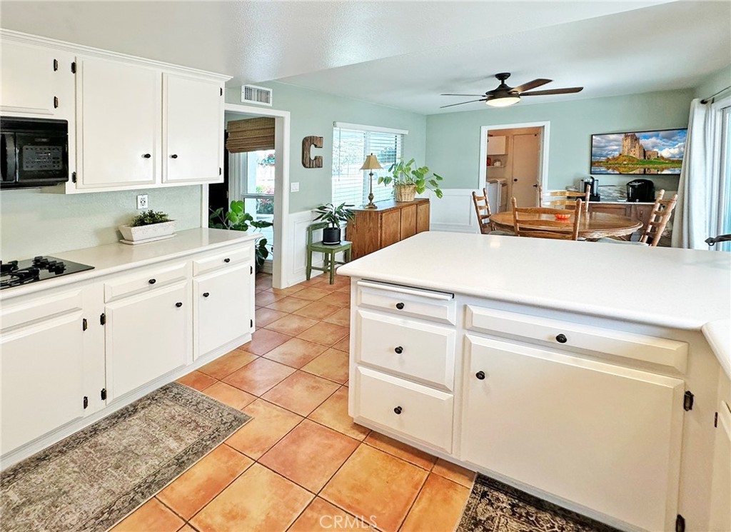 18659 Las Flores Street