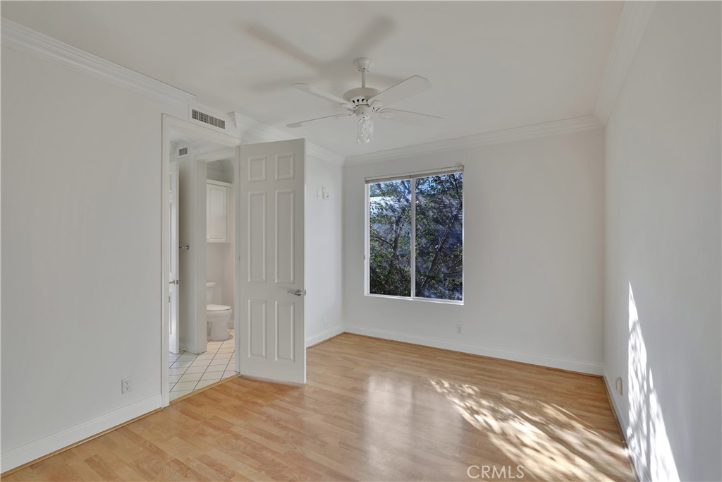 6932 Livingston Drive