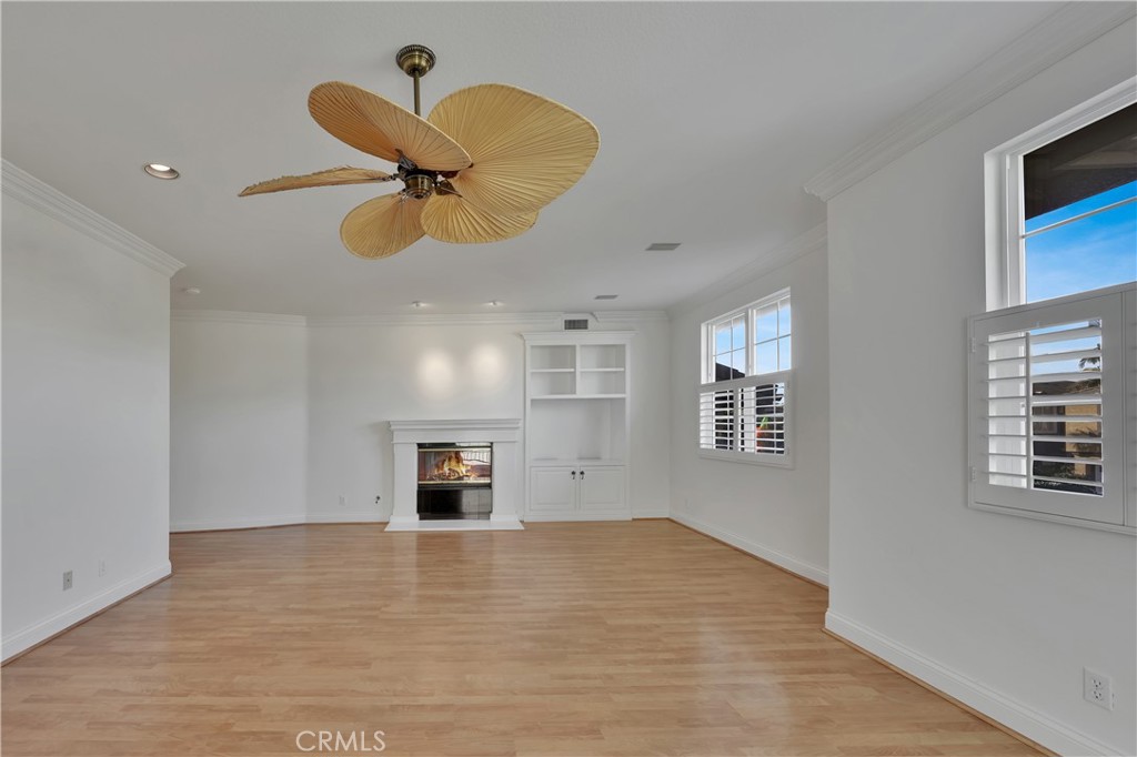 6932 Livingston Drive