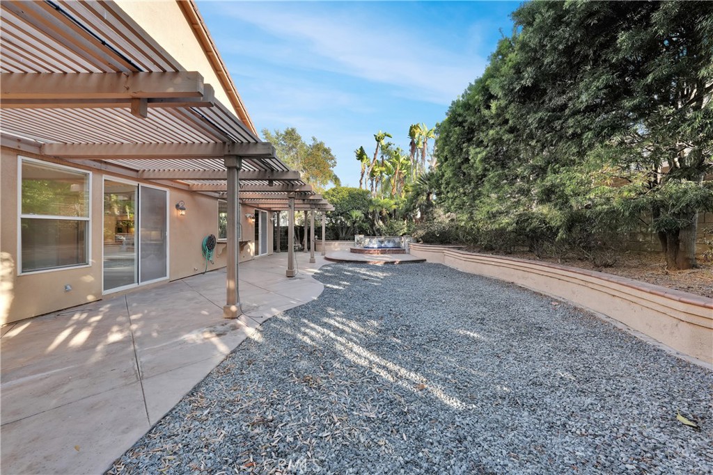 6932 Livingston Drive