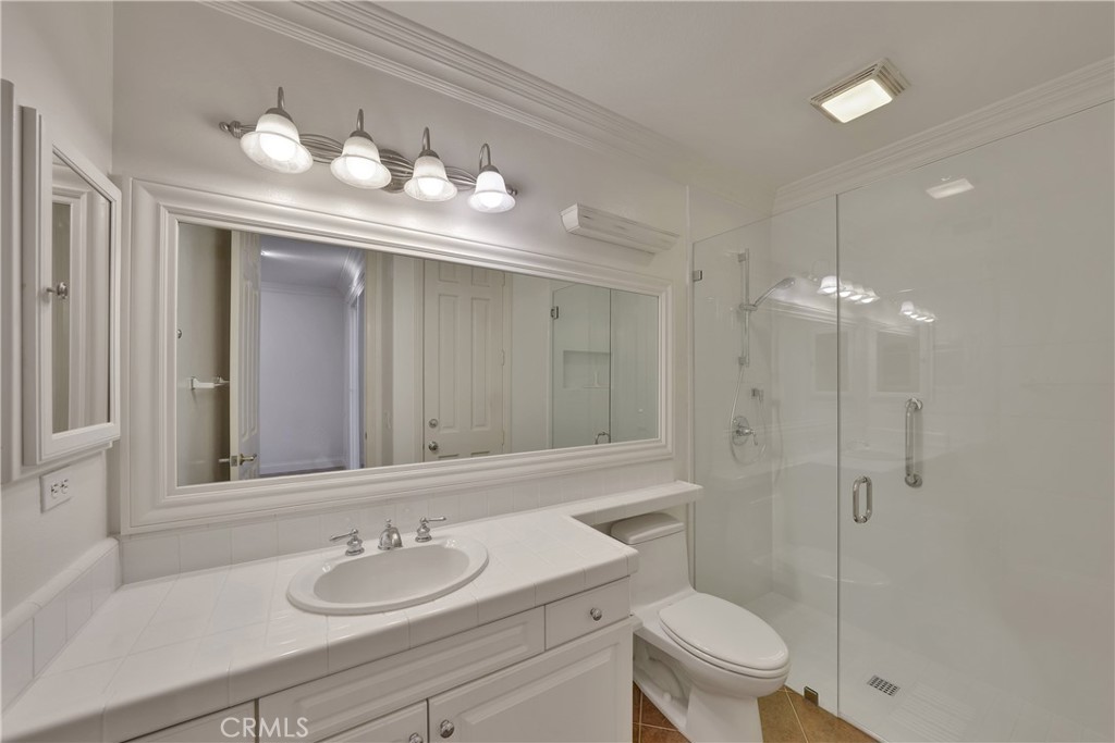 6932 Livingston Drive