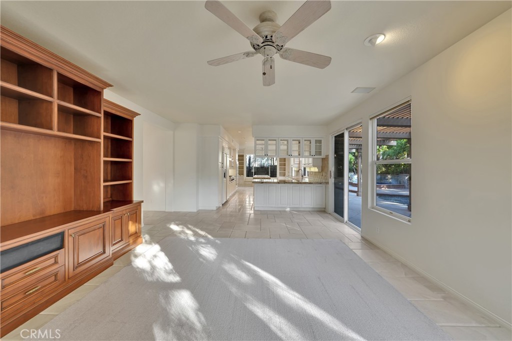 6932 Livingston Drive