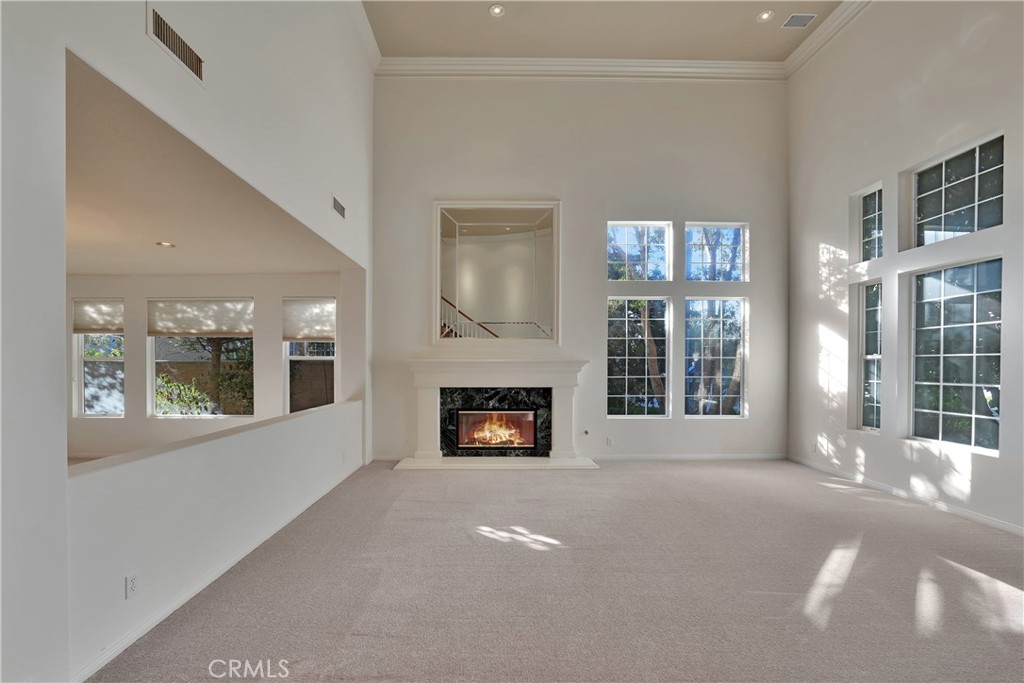 6932 Livingston Drive