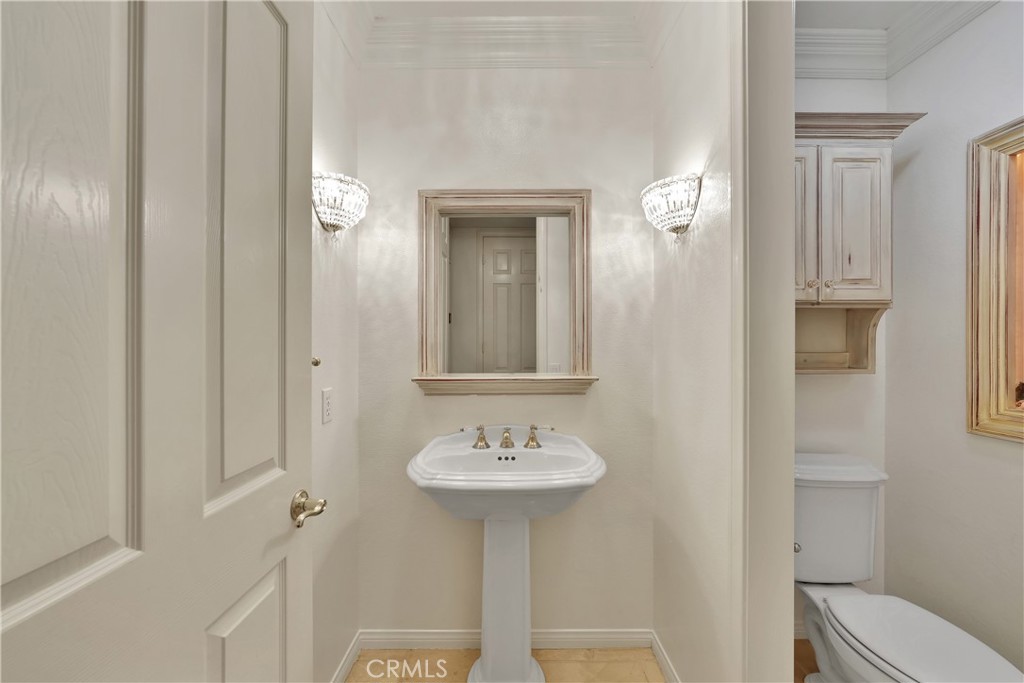 6932 Livingston Drive