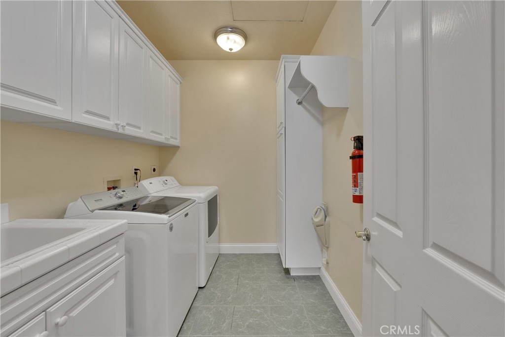 6932 Livingston Drive