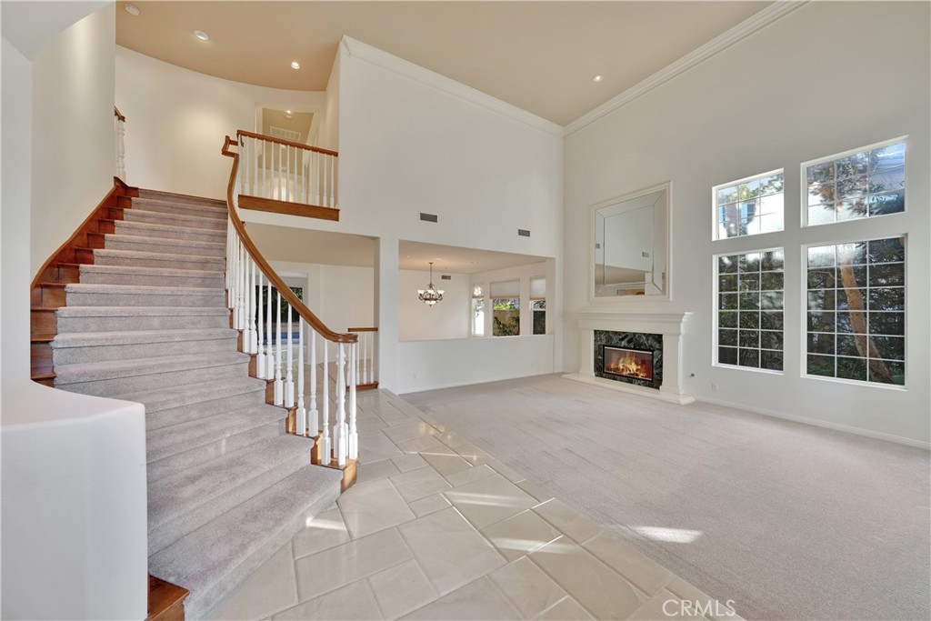 6932 Livingston Drive