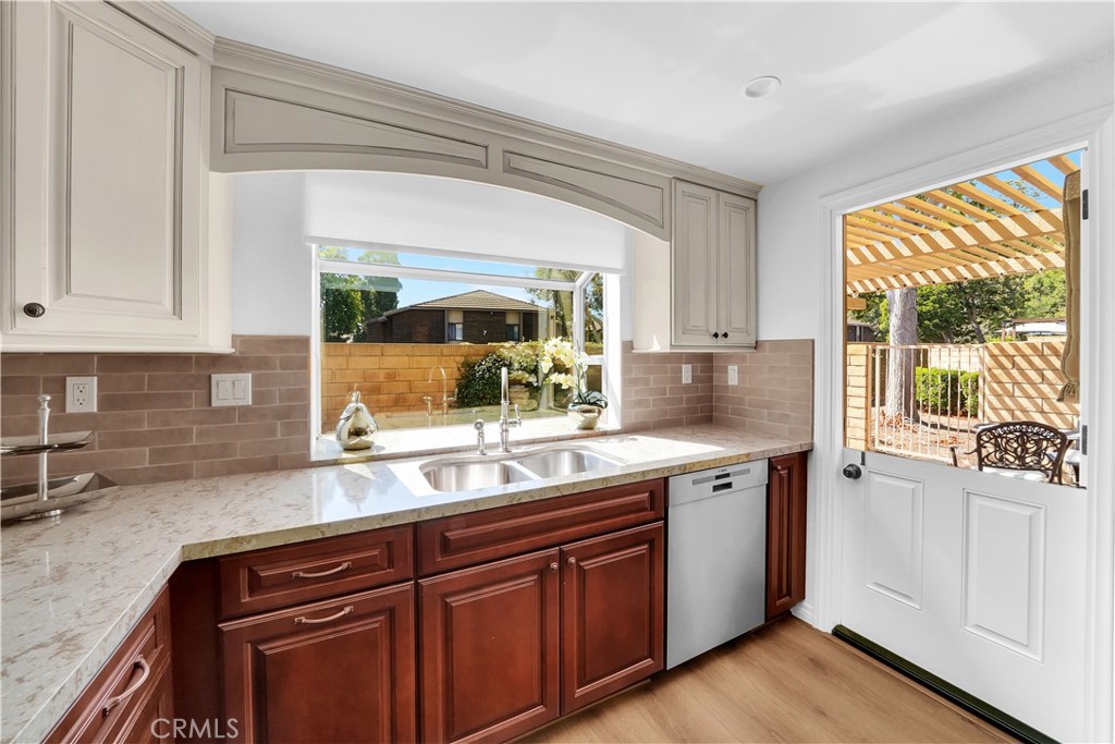 25666 Fishermans Drive 220