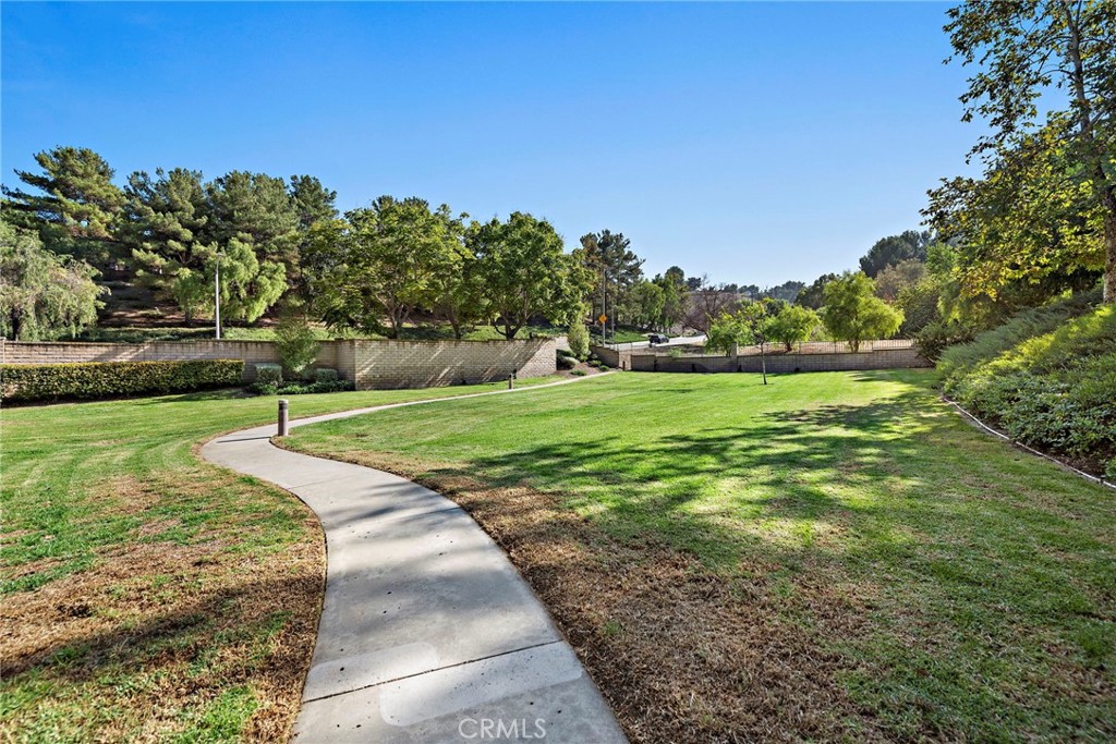 8004 E Snapdragon Lane