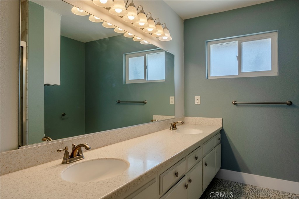 3440 Pickwick Street