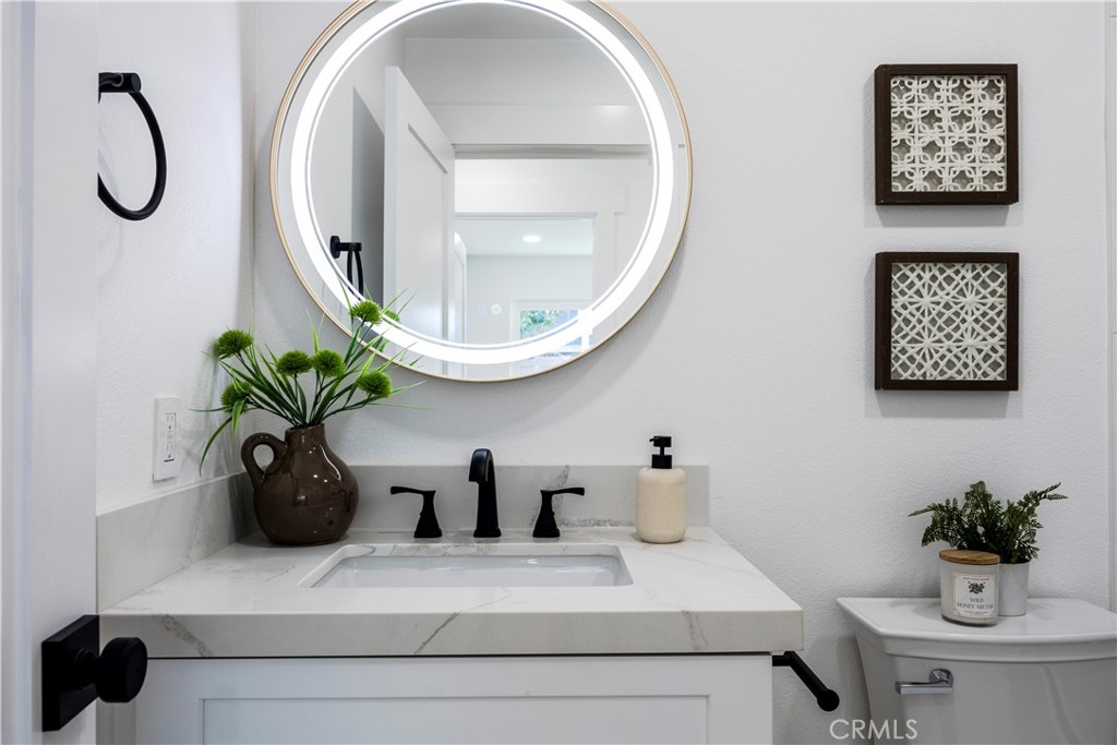 15271 Yorkshire Lane