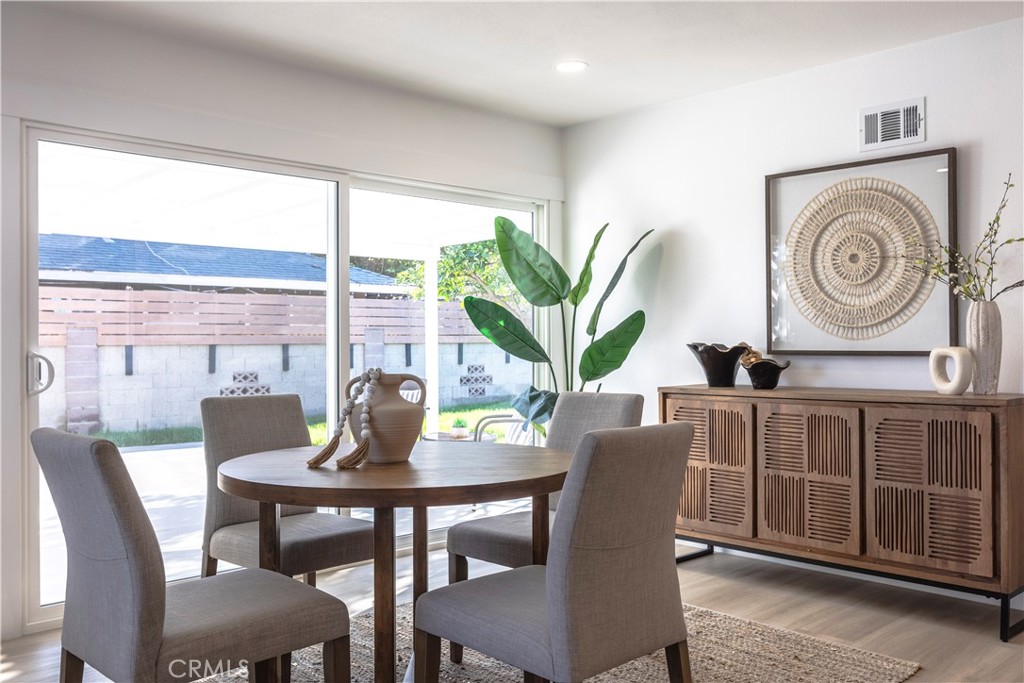 15271 Yorkshire Lane