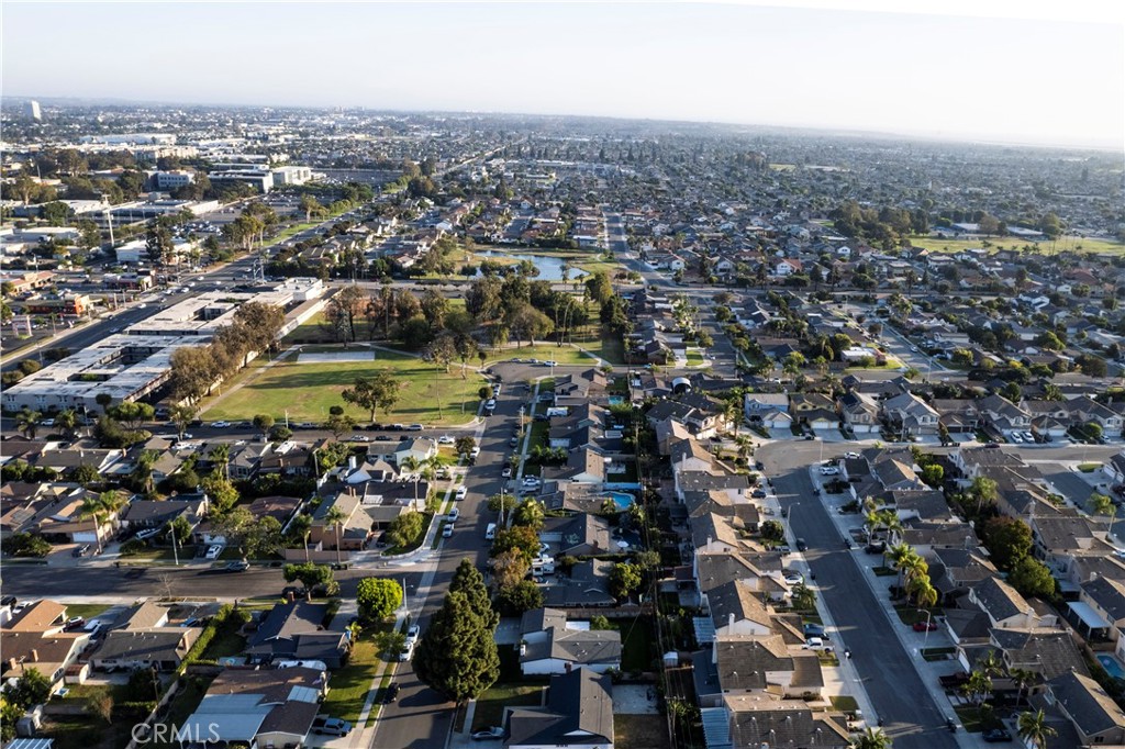 15271 Yorkshire Lane