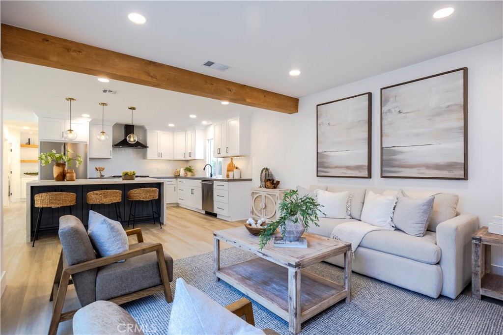 15271 Yorkshire Lane