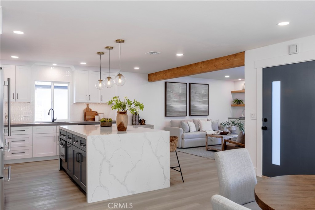 15271 Yorkshire Lane