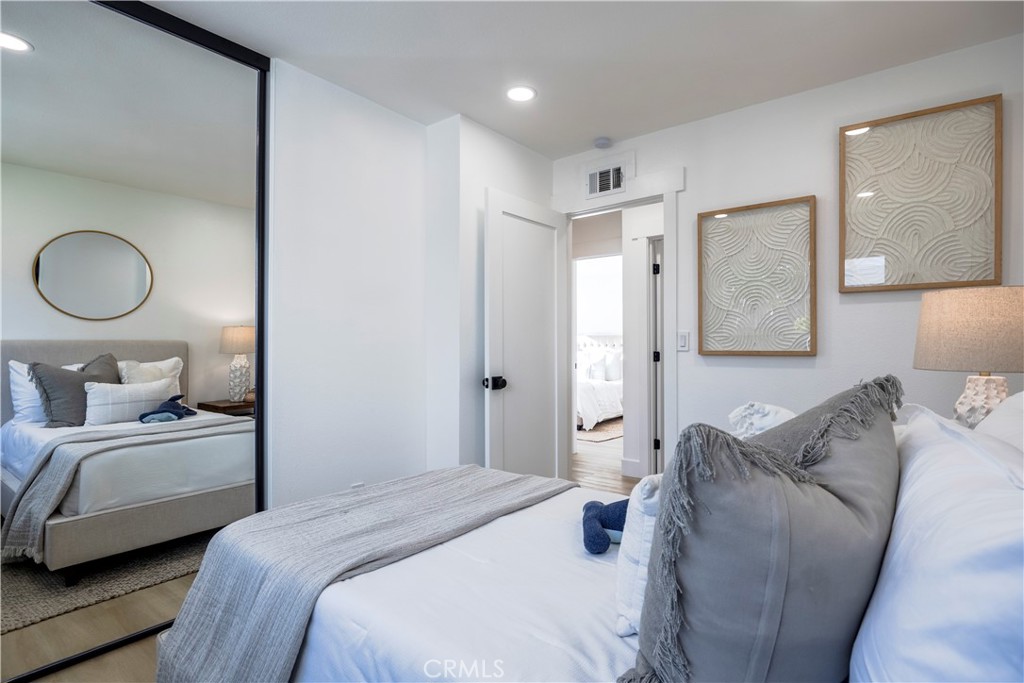 15271 Yorkshire Lane