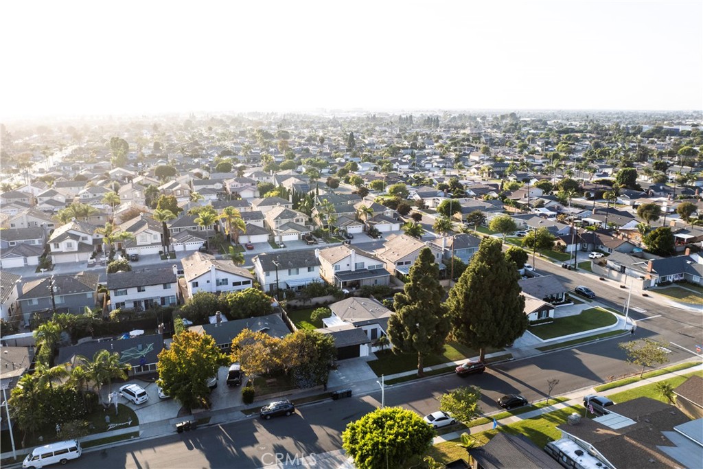 15271 Yorkshire Lane