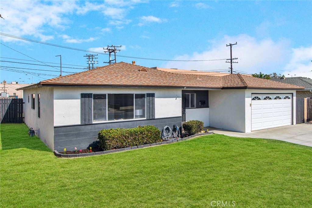 8921 Elvira Avenue