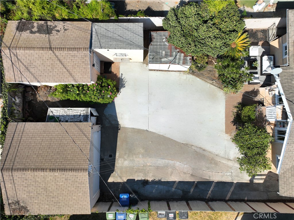 3959 Denker Avenue