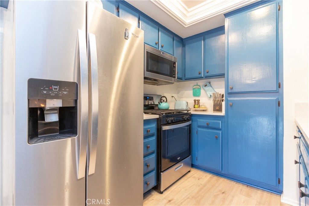 31593 Los Rios Street 77