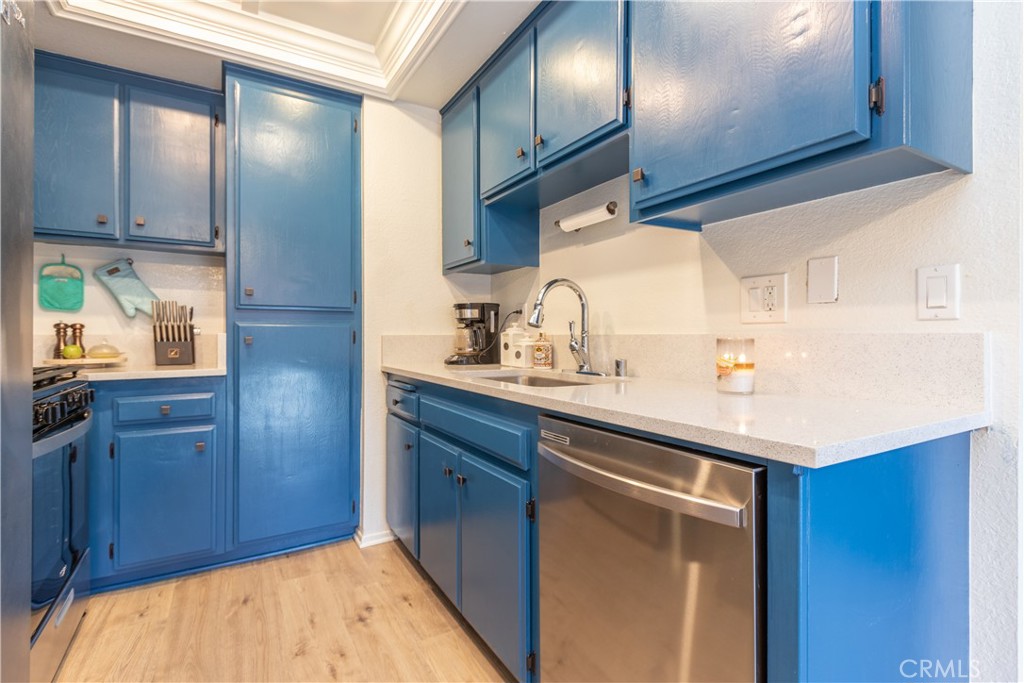 31593 Los Rios Street 77