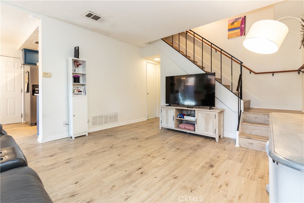 31593 Los Rios Street 77