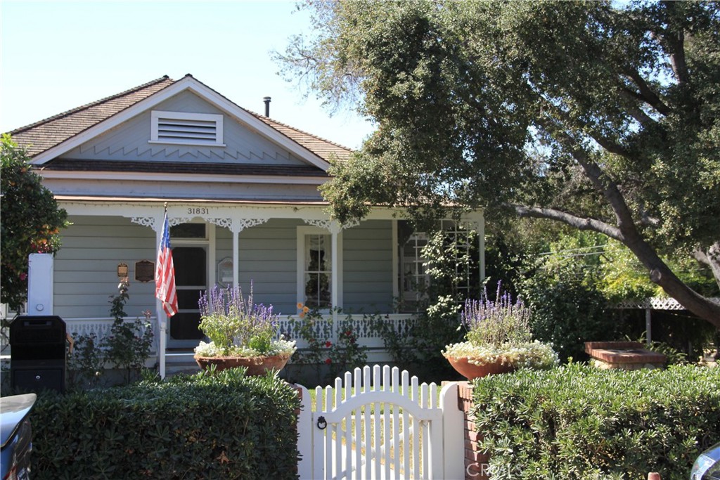 31593 Los Rios Street 77