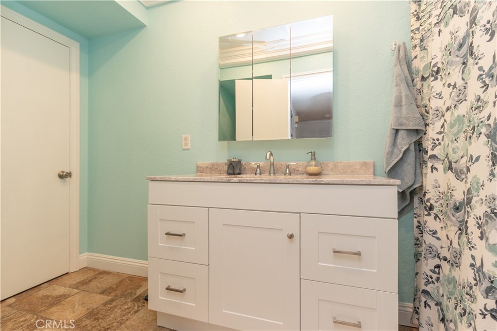 31593 Los Rios Street 77