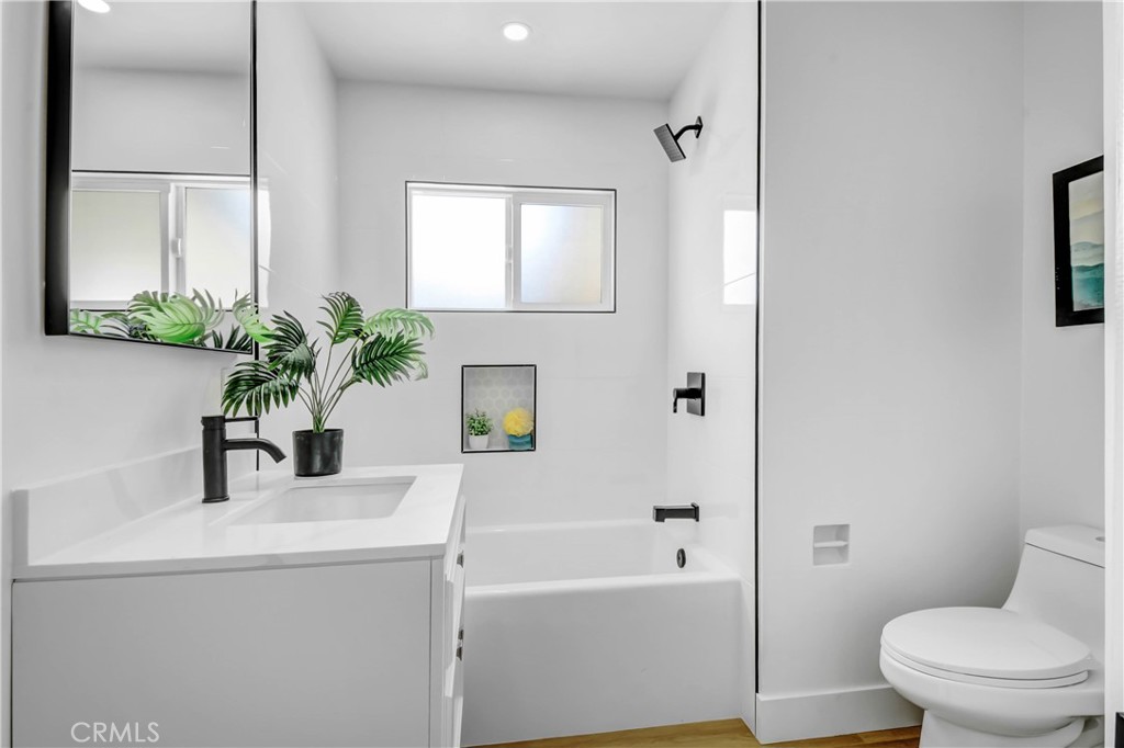 68175 Grandview Avenue