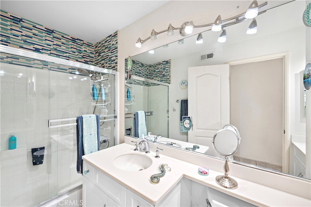 115 Montana Del Lago Drive