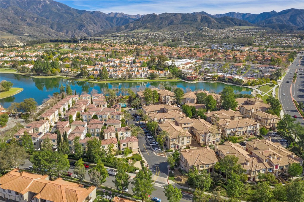 115 Montana Del Lago Drive