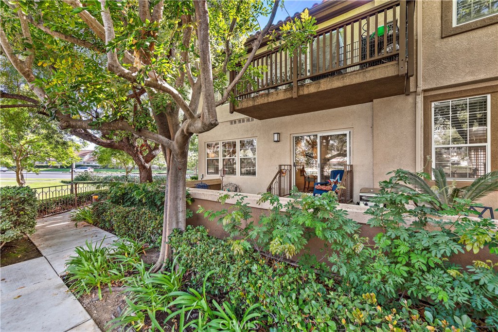 115 Montana Del Lago Drive