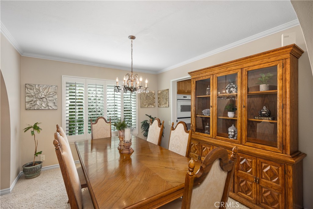 24631 Via San Fernando