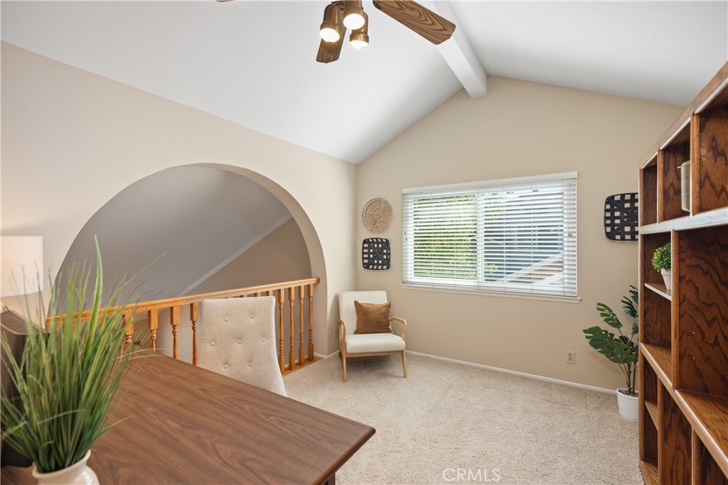 24631 Via San Fernando