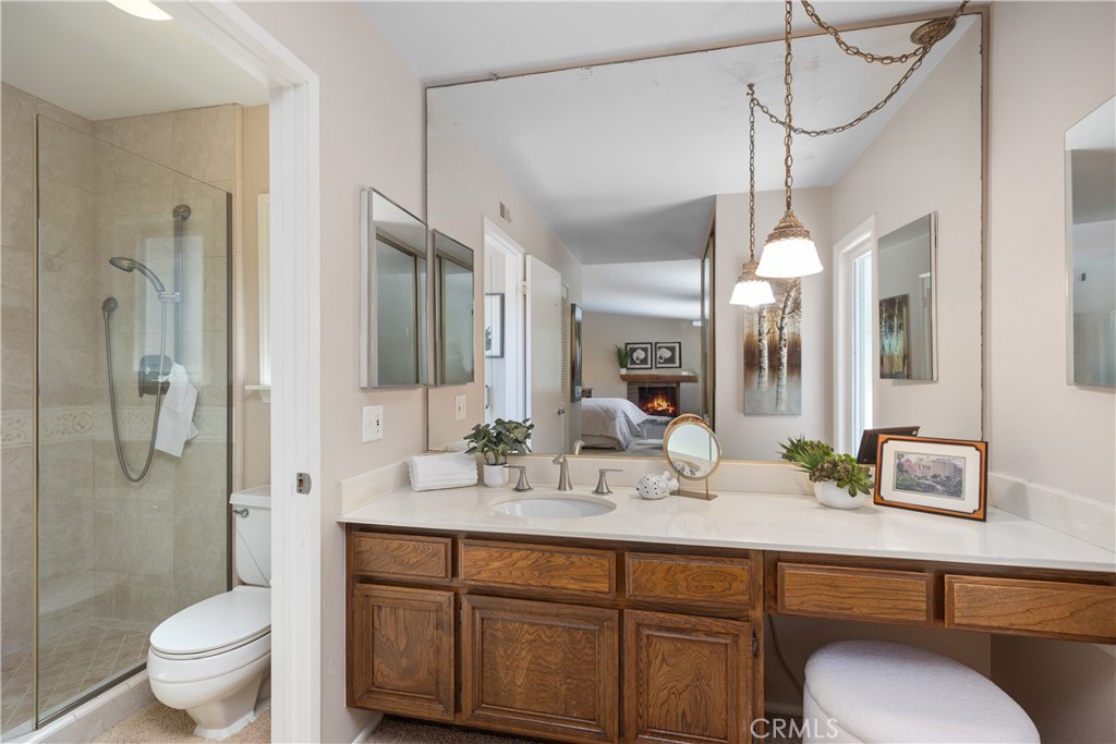 24631 Via San Fernando