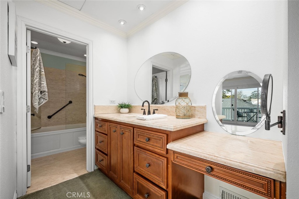 5643 E Keynote Street